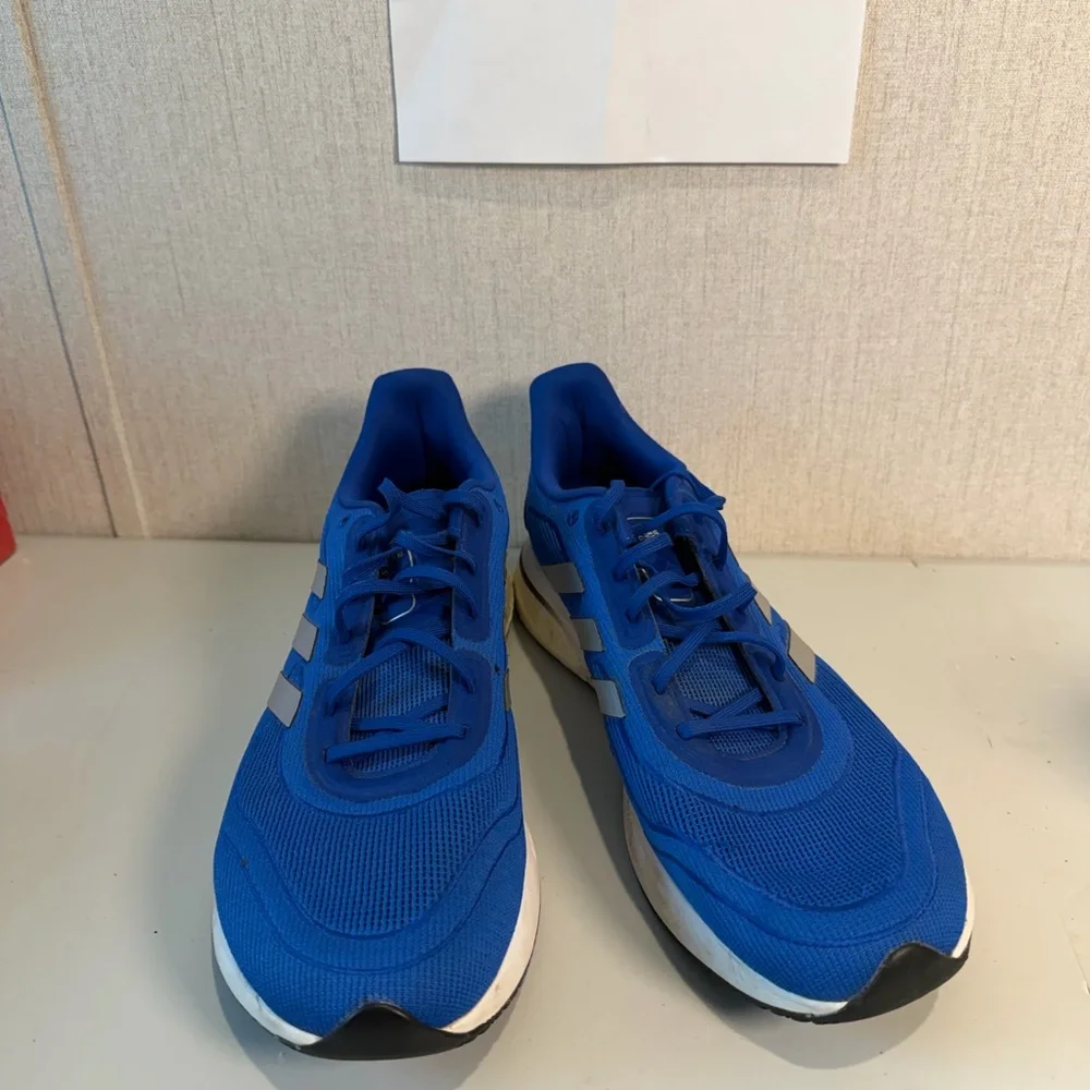 Adidas Supernova Shoes‎ Men's Sized 12.5 Kansas Jayhawks Team Issued Blue EUC